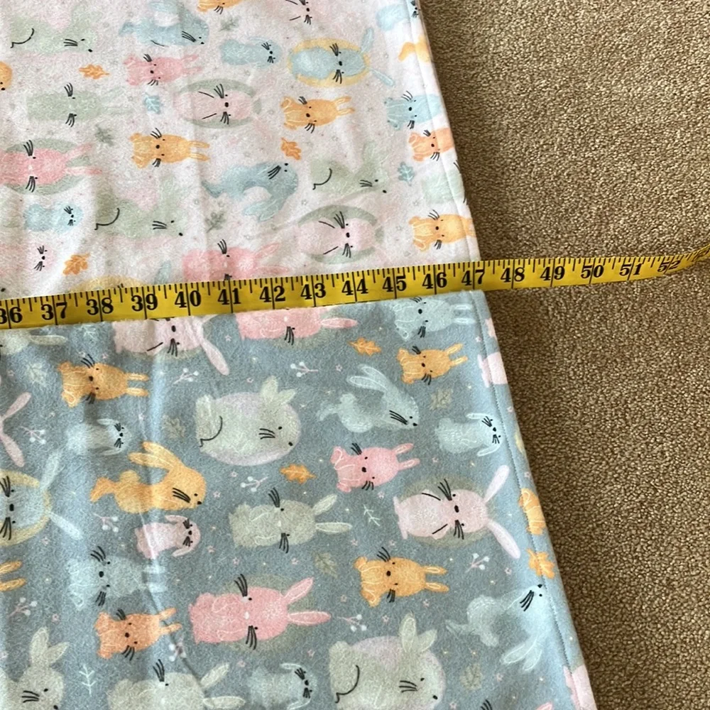 BUNNIES SWADDLE OR RECEIVING BLANKETS. BRAND NEW. EXTRA BIG. QUALITY FLANNEL